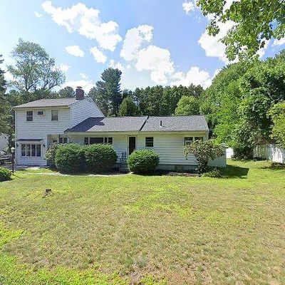 525 Belknap Rd, Framingham, MA 01701