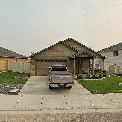 526 Jordan Ln, Richland, WA 99352