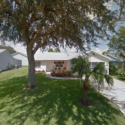 527 San Pedro Dr, Lady Lake, FL 32159