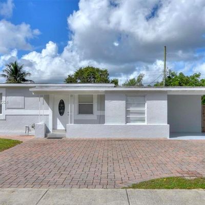 5291 Ne 17 Th Ave, Pompano Beach, FL 33064