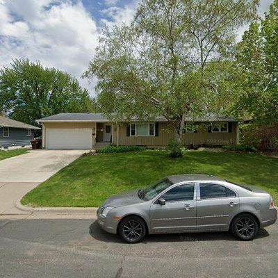 530 Star Ln, South Saint Paul, MN 55075