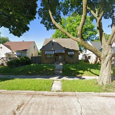 5333 W Leon Ter, Milwaukee, WI 53216