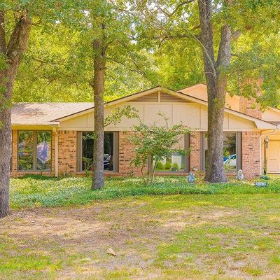 535 Dogwood Ln, Hideaway, TX 75771