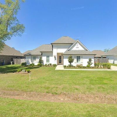 536 Silver Oak Dr, Madisonville, LA 70447