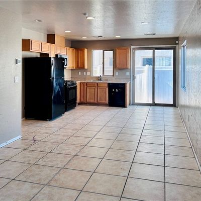 5360 Aurora Beam Ave, Las Vegas, NV 89122