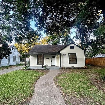 540 S Dixon St, Gainesville, TX 76240