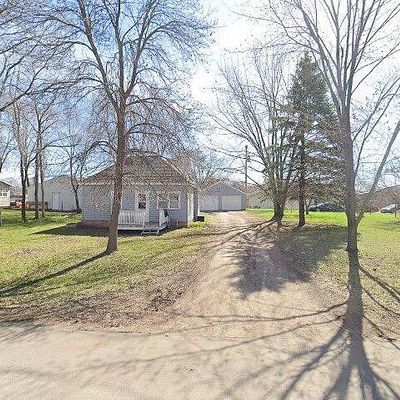 541 Oak Ave N, South Haven, MN 55382