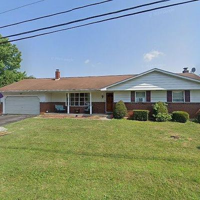 5420 N Halbea St, Bethlehem, PA 18017