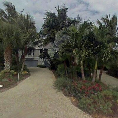 5422 Shearwater Dr, Sanibel, FL 33957