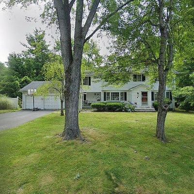 55 Kenwood Cir, Bloomfield, CT 06002