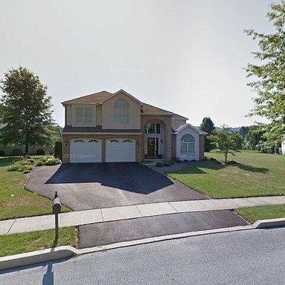 550 Indian Run Dr, Hummelstown, PA 17036