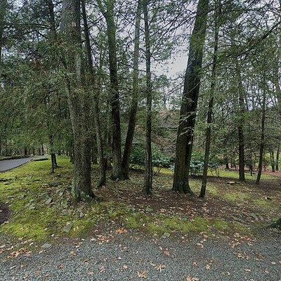 550 Stoney Brook Rd, Shavertown, PA 18708