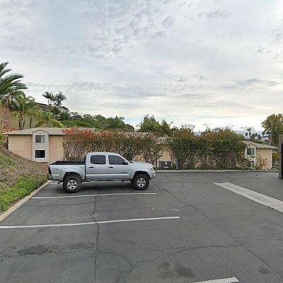 552 Canyon Dr, Oceanside, CA 92054