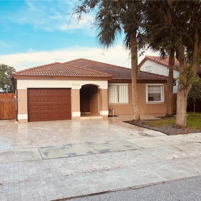 5530 Nw 49 Th Way, Coconut Creek, FL 33073