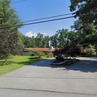 5571 Lincoln Hwy, Gap, PA 17527