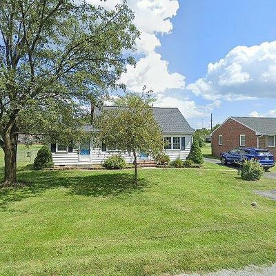 56 2 Nd Ave, Emmitsburg, MD 21727