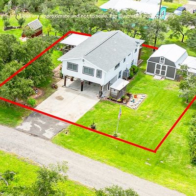 560 Mesquite Tree Loop, Rockport, TX 78382