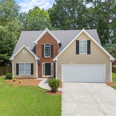 5625 Sugar Crossing Dr, Sugar Hill, GA 30518