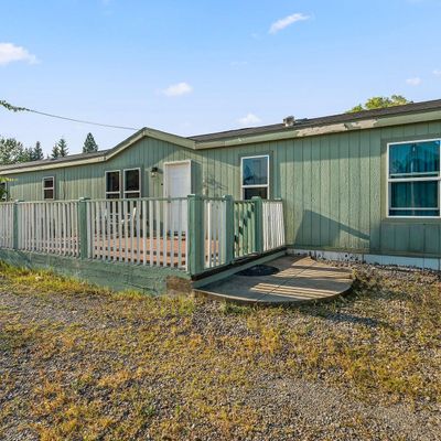 563 Oak Ave, Ponderay, ID 83852