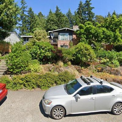 5634 126 Th Ave Se, Bellevue, WA 98006