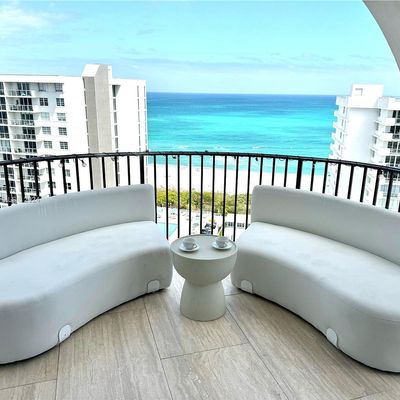 5660 Collins, Miami Beach, FL 33140