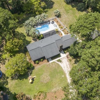 57 Evergreen Ln, Beaufort, SC 29906