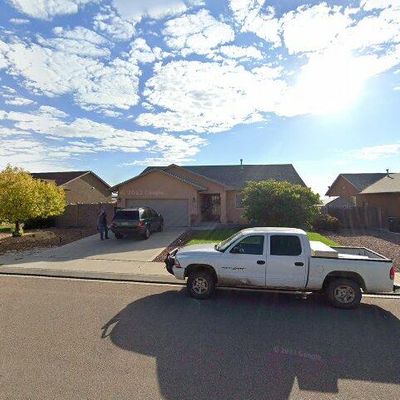 5716 Mark Twain Ln, Pueblo, CO 81008