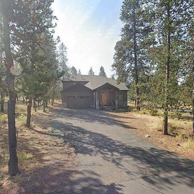 57657 White Elm Ln, Bend, OR 97707