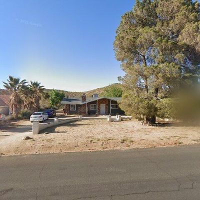 57746 El Dorado Dr, Yucca Valley, CA 92284