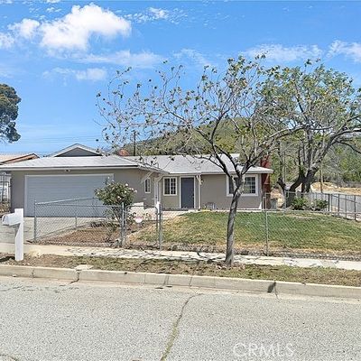 579 E Repplier Rd, Banning, CA 92220