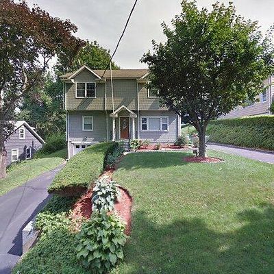 5 Wixted Ave, Danbury, CT 06810