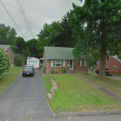 50 Sunbright Dr S, Meriden, CT 06450