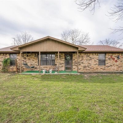 500 W Hobbs St, Boyd, TX 76023