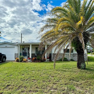 5004 Genesis Ave, Holiday, FL 34690