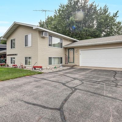 501 Kirkwall Dr, Waite Park, MN 56387