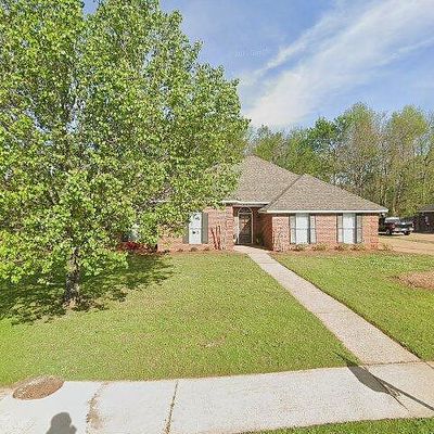 501 Pear Orchard Dr, Brandon, MS 39042