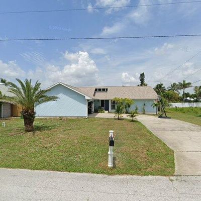 5016 Malabar Blvd, Melbourne Beach, FL 32951