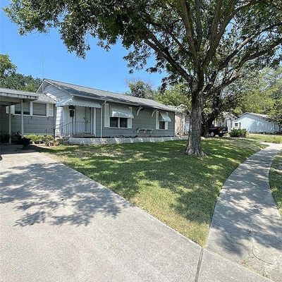 5017 Doyle St, Haltom City, TX 76117