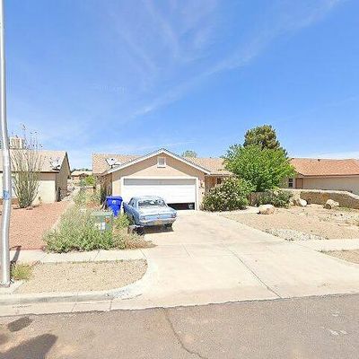 5023 Emerald St, Las Cruces, NM 88012