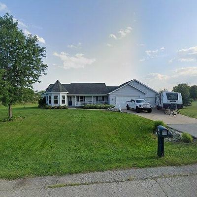 5066 Snapdragon Cir, Little Suamico, WI 54141