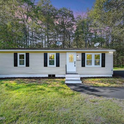 5084 Spruce Ln, Tobyhanna, PA 18466