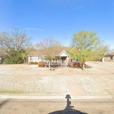 510 Beard Ave, Dumas, TX 79029