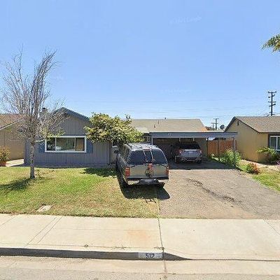 512 E Cox Ln, Santa Maria, CA 93454