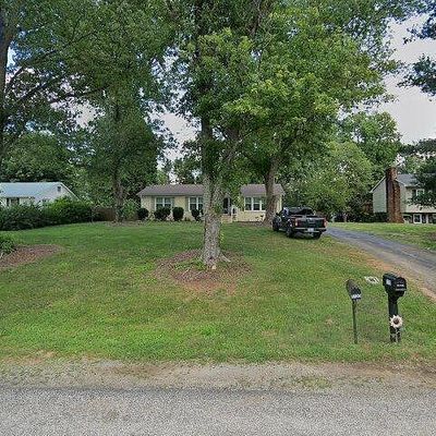 5129 Yukon Rd, Walkertown, NC 27051