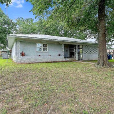 513 Linda Kay Dr, Winnsboro, TX 75494