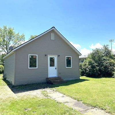 517 1 St St Nw, Aitkin, MN 56431