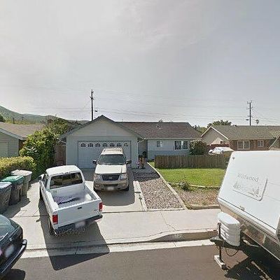 517 S R St, Lompoc, CA 93436