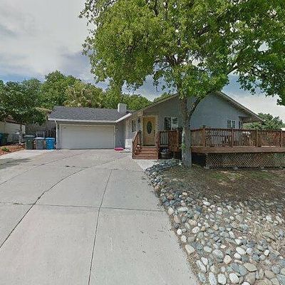 521 Lodgeview Dr, Oroville, CA 95966