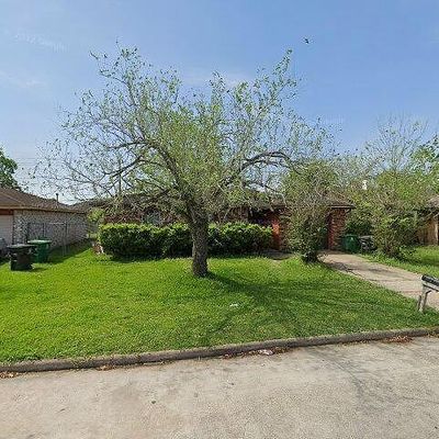 5210 Russelville Rd, Houston, TX 77048