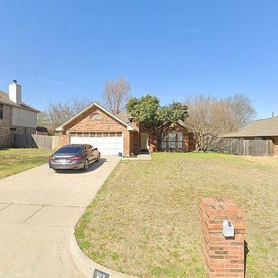 613 Reeves Ln, Kennedale, TX 76060